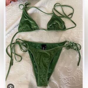 Green Velvet Triangl Bikini Set